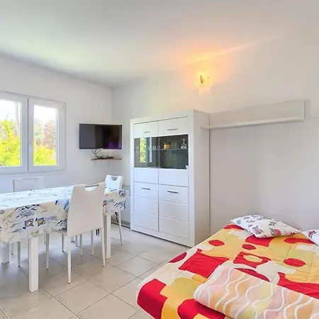 Fuer 4 Personen Ca 36 Qm In Premantura, Istrien Istrische Riviera